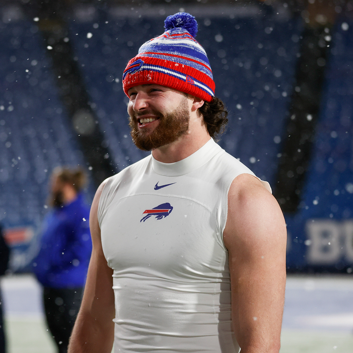 NFL's tweet photo. BUFFALO SNOW GAME ❄️

📺: #NEvsBUF - 8:15pm ET on ESPN
📱: NFL app https://t.co/7zQ9K6cwts