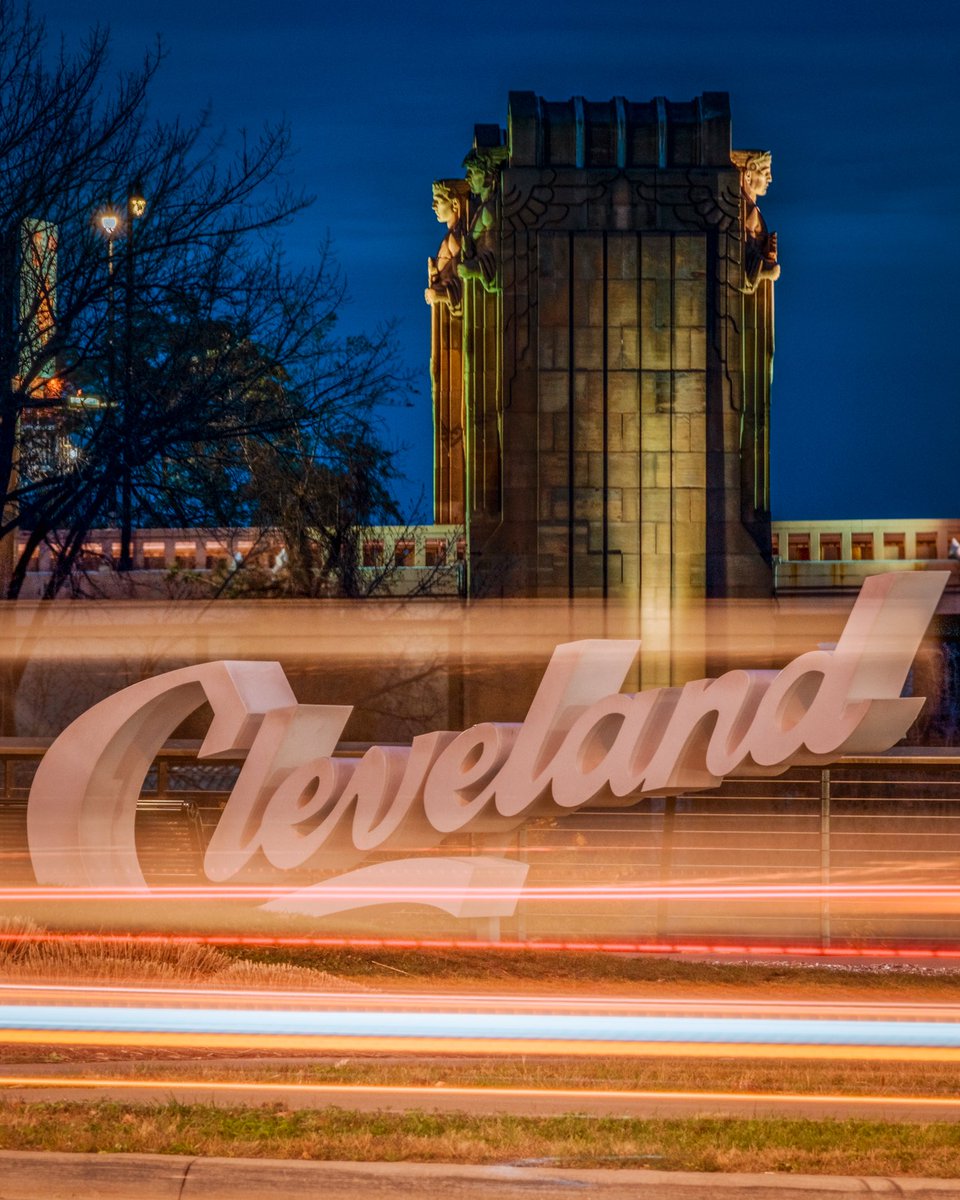 RT @GabeWasylko: Night Guardians in Cleveland, OH https://t.co/hvBgde77mc