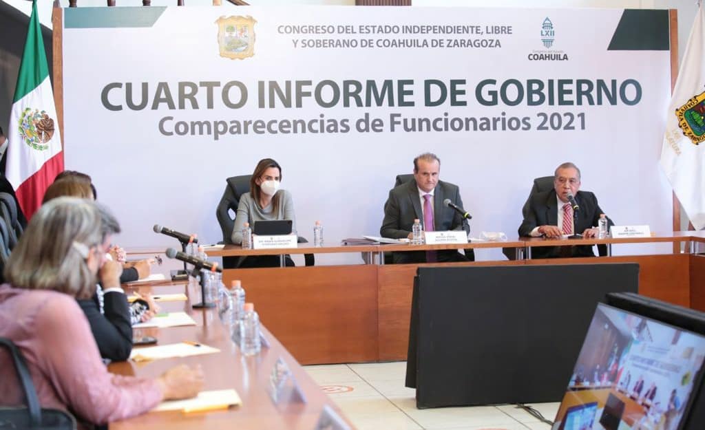 GobDeCoahuila's tweet photo. En cuatro años se han invertido más de 7 mil 500 millones de pesos en Infraestructura para impulsar el desarrollo económico de la entidad, destacó el titular de @SIDUM_Coahuila, Miguel Ángel Algara Acosta, en su comparecencia ante el @CongresodeCoah. https://t.co/QTzDEknS9p