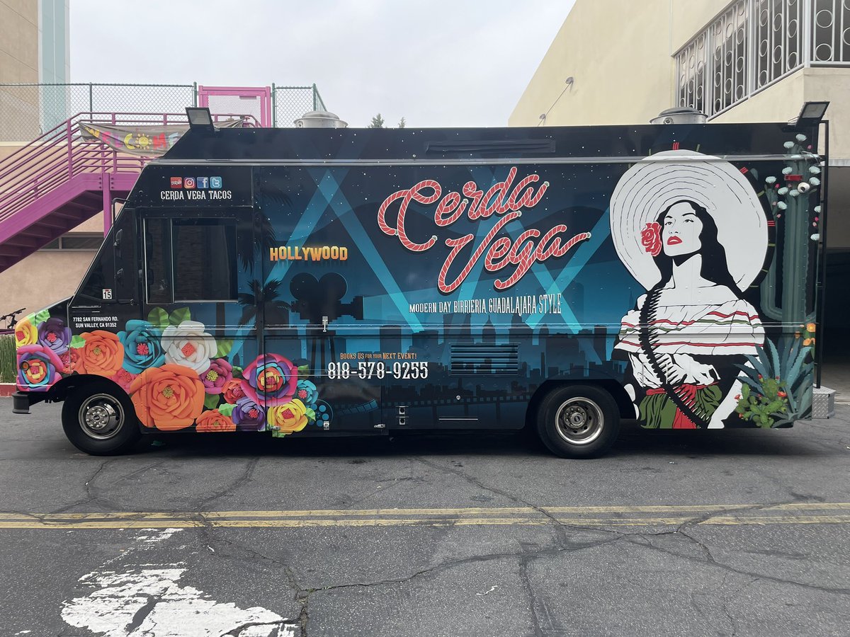 ChampsCharter's tweet photo. We π Healthcare Heroes
We hosted another successful COVID-19 Vaccination Drive in addition to sharing our love for the staff at @vphcares!
Weβre also grateful to @valleycccorg for all of their help and to @cerdavegatacos for coming out in support of our community and staff! https://t.co/1x7Cme2TmK
