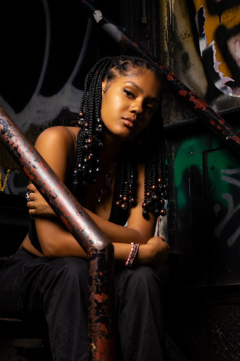 𝚅𝚎𝚕𝚕🃏 tweet media