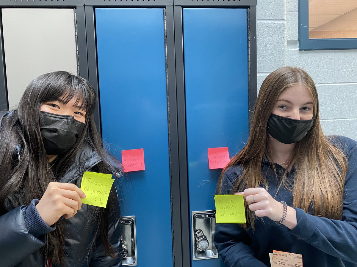 123abcu2's tweet photo. 12 Days of Kindness-  ACS Rec Fit Style! #notesofhope . Our ACS Rec Fit class started our 12 Days of Kindness by posting positive affirmations on students lockers to promote some happiness! What kindness did you do today?  Share your stories of good deeds!  Tis the season! 🎄🎅🏼🧑‍🎄 https://t.co/QJSwazaaor