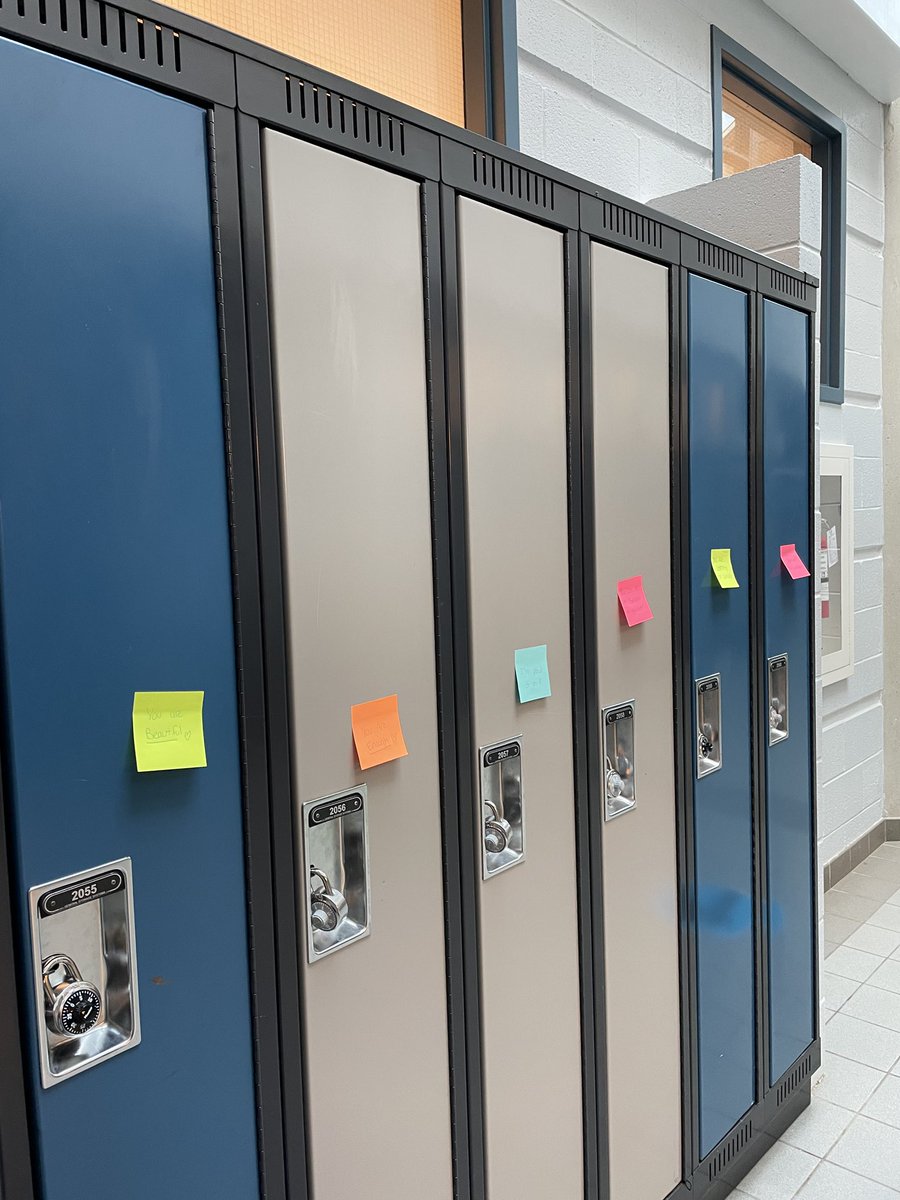 123abcu2's tweet photo. 12 Days of Kindness-  ACS Rec Fit Style! #notesofhope . Our ACS Rec Fit class started our 12 Days of Kindness by posting positive affirmations on students lockers to promote some happiness! What kindness did you do today?  Share your stories of good deeds!  Tis the season! 🎄🎅🏼🧑‍🎄 https://t.co/QJSwazaaor