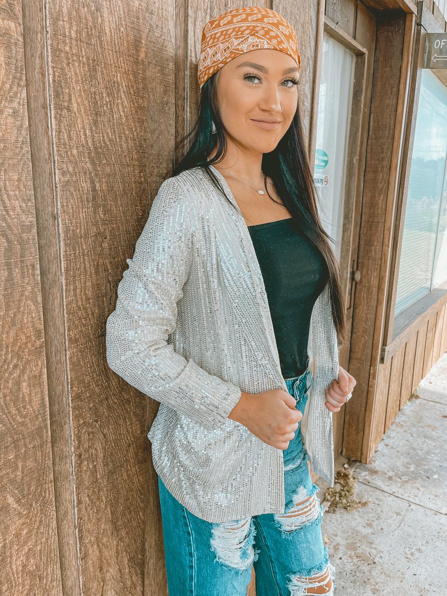 HeiferRustic's tweet image. just obsessed over these HOT new arrivals 

rusticheiferboutique.com