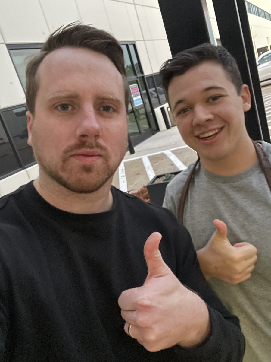 ElijahSchaffer's tweet photo. This young man just opened the door for me and called me sir. Talk about restoring my hope in Gen Z https://t.co/D6YZ8mUggP