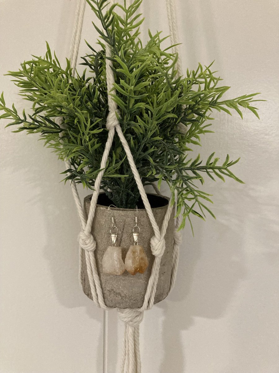 wiccalite's tweet photo. MY BIGCARTEL IS OFFICIALLY OPEN
✨✨✨✨✨✨✨✨✨✨✨✨
Fuck you @Etsy !!!

You can check out my cute new page and maybe buy some stuff at

https://t.co/Bayc1mvNjQ 🌿 https://t.co/0ldQGgaHiu