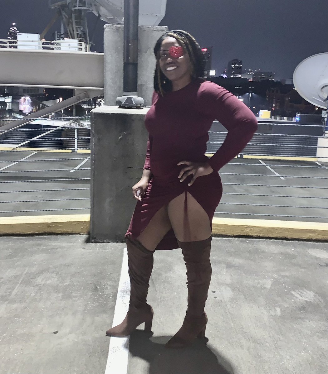 _TheWOAD's tweet photo. The #thass.
#WOAD #1EyedThickThighed https://t.co/dqk6sWy7F0