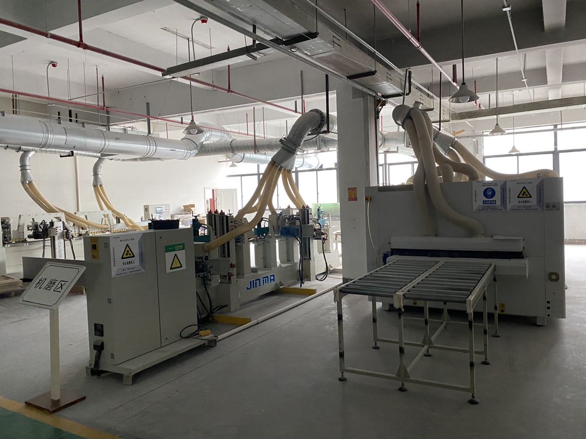 TreezoG's tweet image. The pictures show the processing line in our factory. To meet the high standard, our company purchased these advanced equipment. 
bit.ly/3ls1rb2 
#processingline #plywood #buildingmaterials #OSB #BirchPlywood