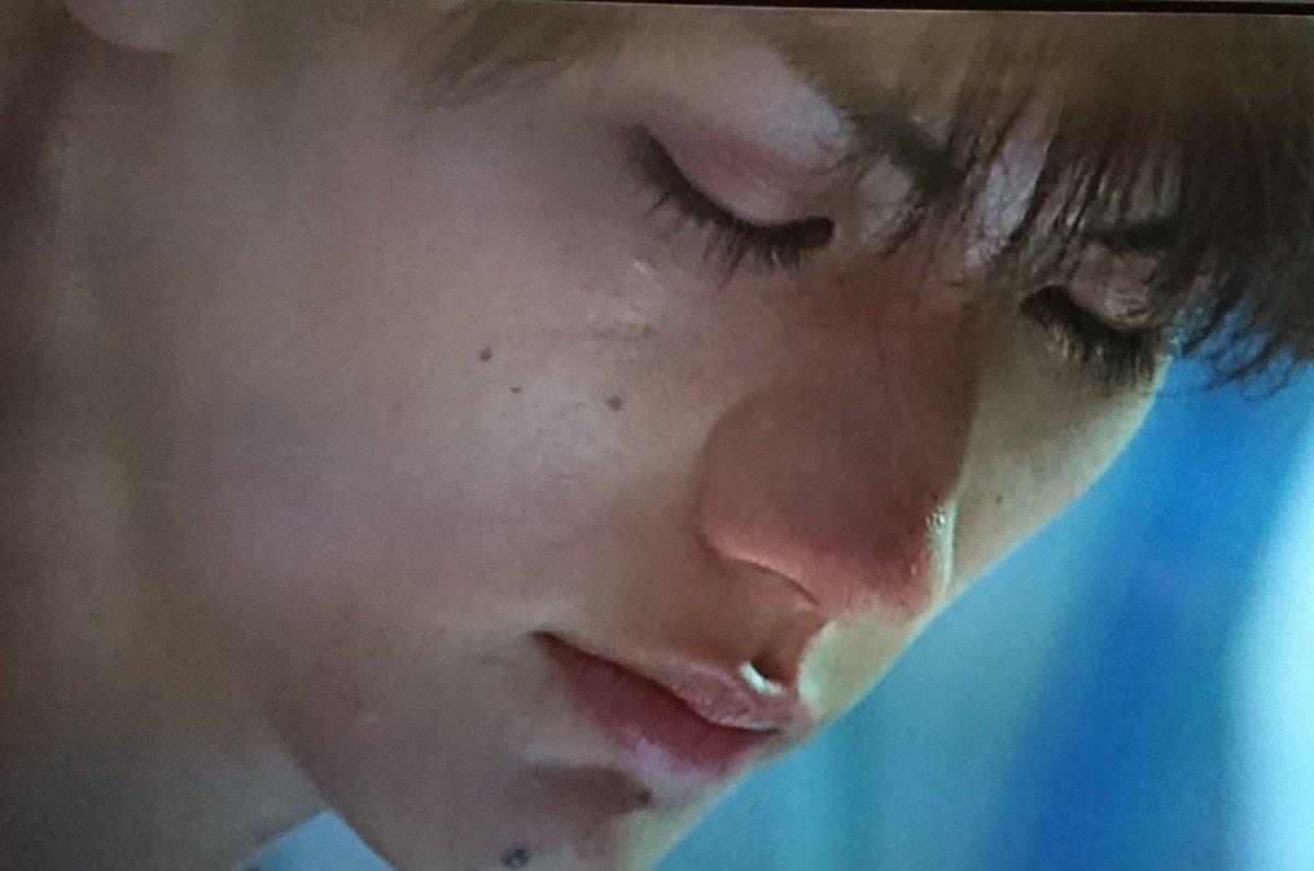 tamako0922's tweet image. #overtherain 聴きながら🚃
#もがき続けてただ報われない
#頬を濡らした雨のしずくは
さぁ～今日我慢したら、明日はお休み！
頑張って働きましょう。。。

今、#観直しの旅 は #直親さん なのに #藤丸くん に戻りたい衝動が(笑)…
#三浦春馬
#touristいつ観るのよ(笑)
#私ったら忙しい(笑)