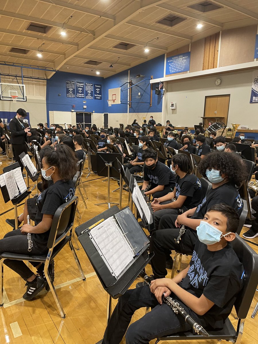 Ms. Fuentes tweet media