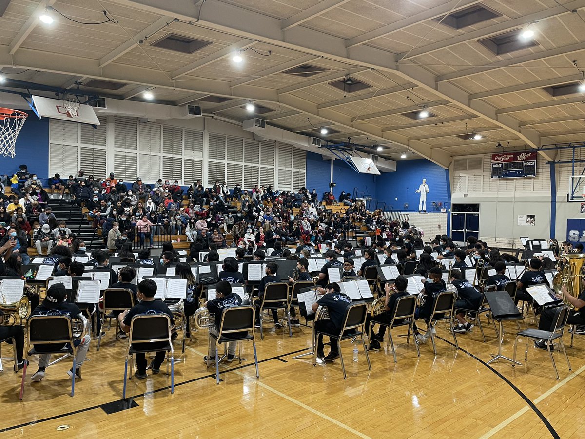 Ms. Fuentes tweet media