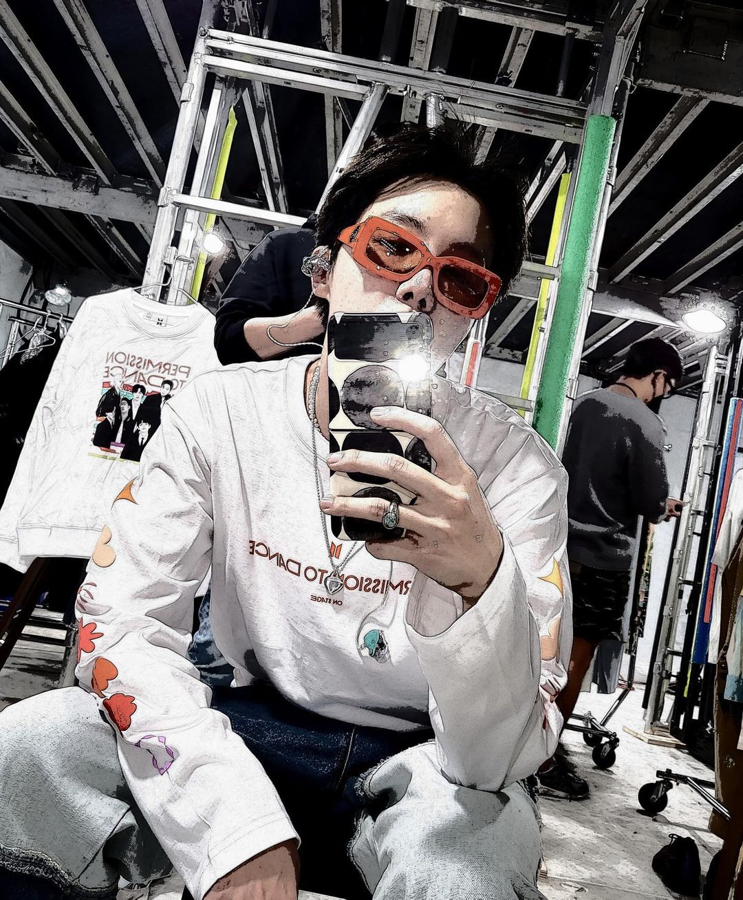 Bangtan Style⁷ (slow) on X: JHOPE Instagram Post 220210 [ Yeezy