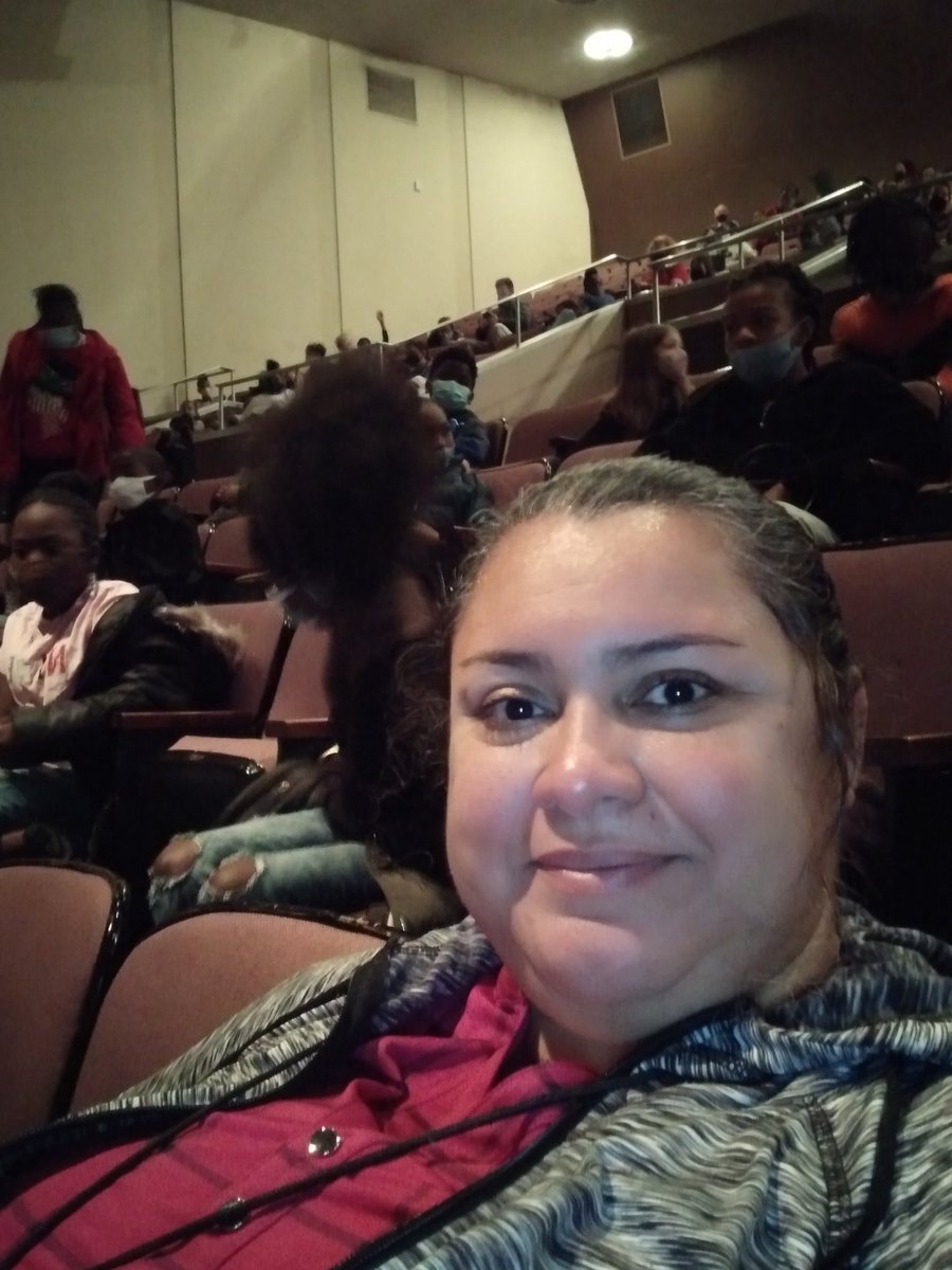 Had the Privilege to attend the Ballet of the Nutcracker with our 4th graders! At the Crown Theater, Fayetteville NC. It was marvelous 💂‍♂️@ParticipateLearning <a href="/ScorzaSilvia/">Silvia Scorza</a> @EtsuHutchison <a href="/MicheleMacumber/">𝕄𝕚𝕔𝕙𝕖𝕝𝕝𝕖 𝕄𝕒𝕔𝕦𝕞𝕓𝕖𝕣</a> <a href="/LynlyCampbell/">Lynly Campbell</a> <a href="/cleslions/">College Lakes Elementary</a>