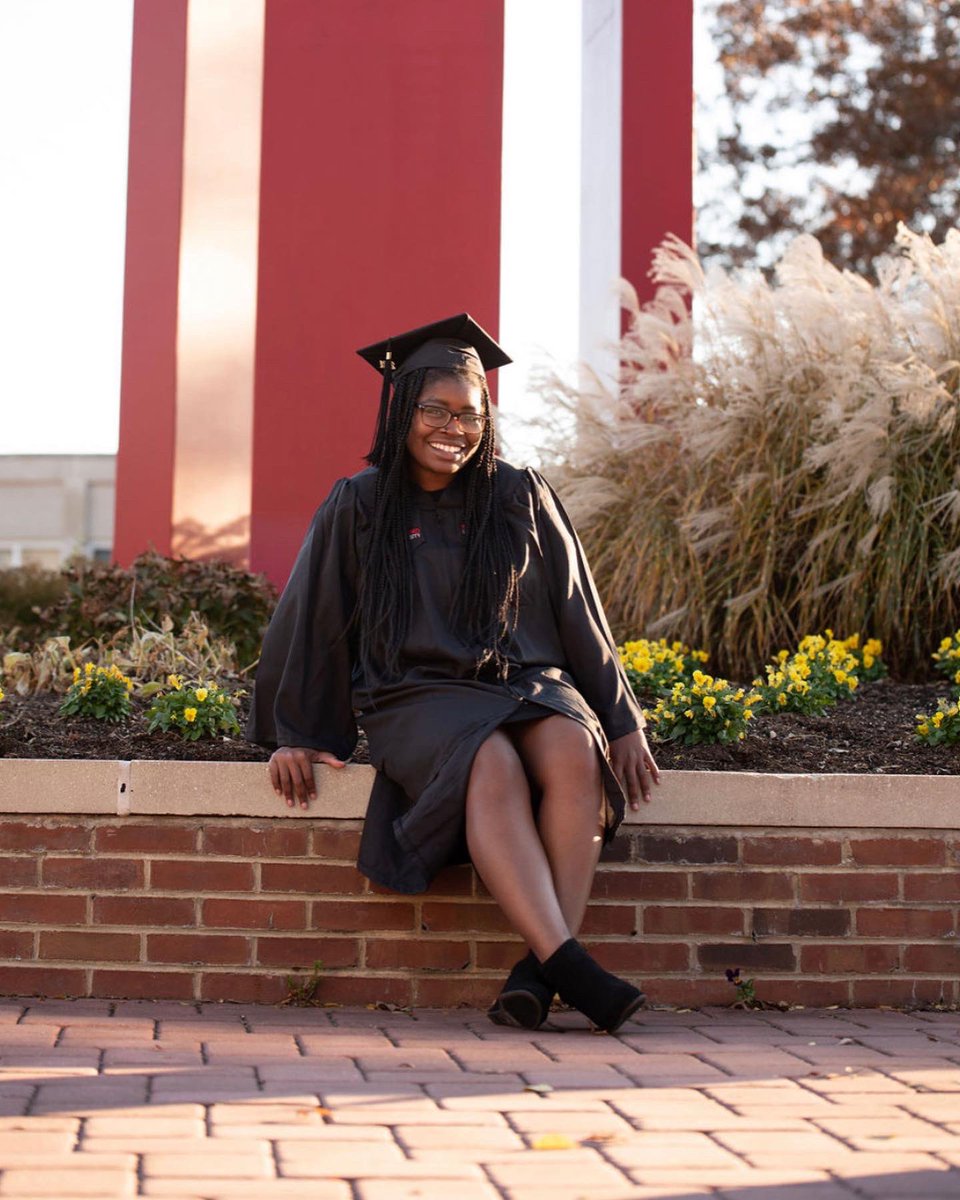 adrianamajestic's tweet image. following that #RadGrad train 🚂 i’ll be graduating with my B.S. in Political Science this Saturday , December 11th 👩🏾‍🎓 trust me , it took a lot of BS to get these letters with my name 😉😉 issa celebration all week 💃🏽🥳 #fall21