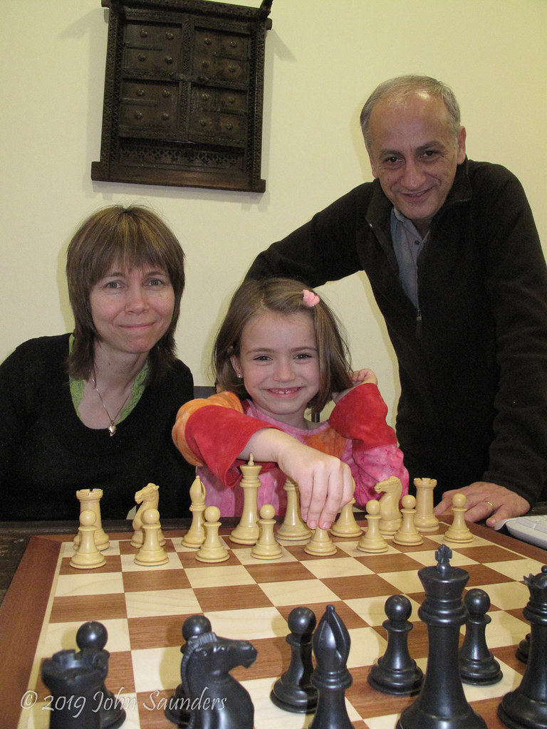 Club de Ajedrez Alfil Dragón - ANNA CRAMLING (rating Fide 2142), es hija de  dos Grandes Maestros: Pía Cramling de Suecia y Juan Manuel Bellon de  España.