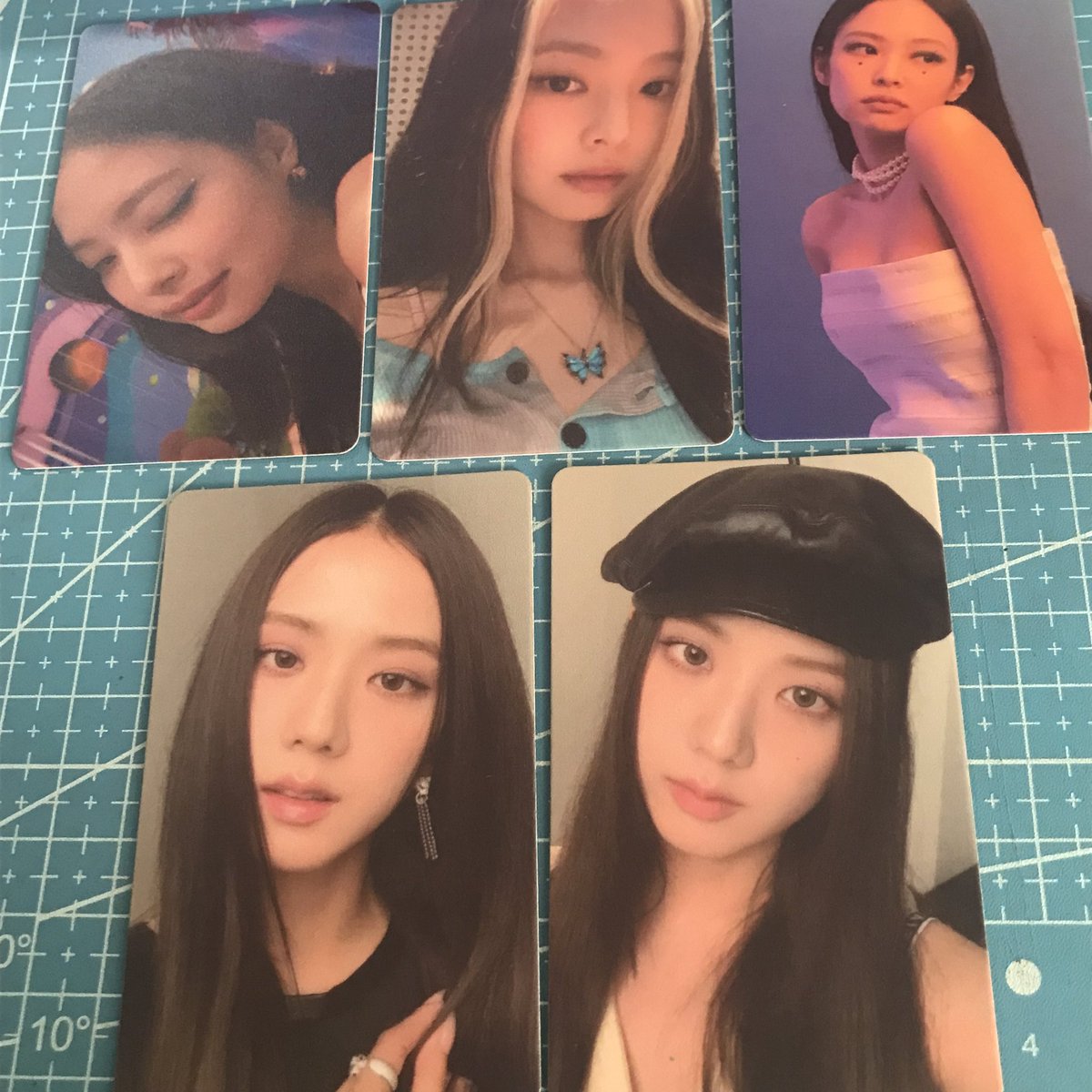 wonyhaul's tweet photo. wts/lfb blackpink and itzy REPLICARD {unoffical}
-php15 ea / php60 set
-with backprint

rfs: need funds/decluttering https://t.co/7Cj6bxCMGG