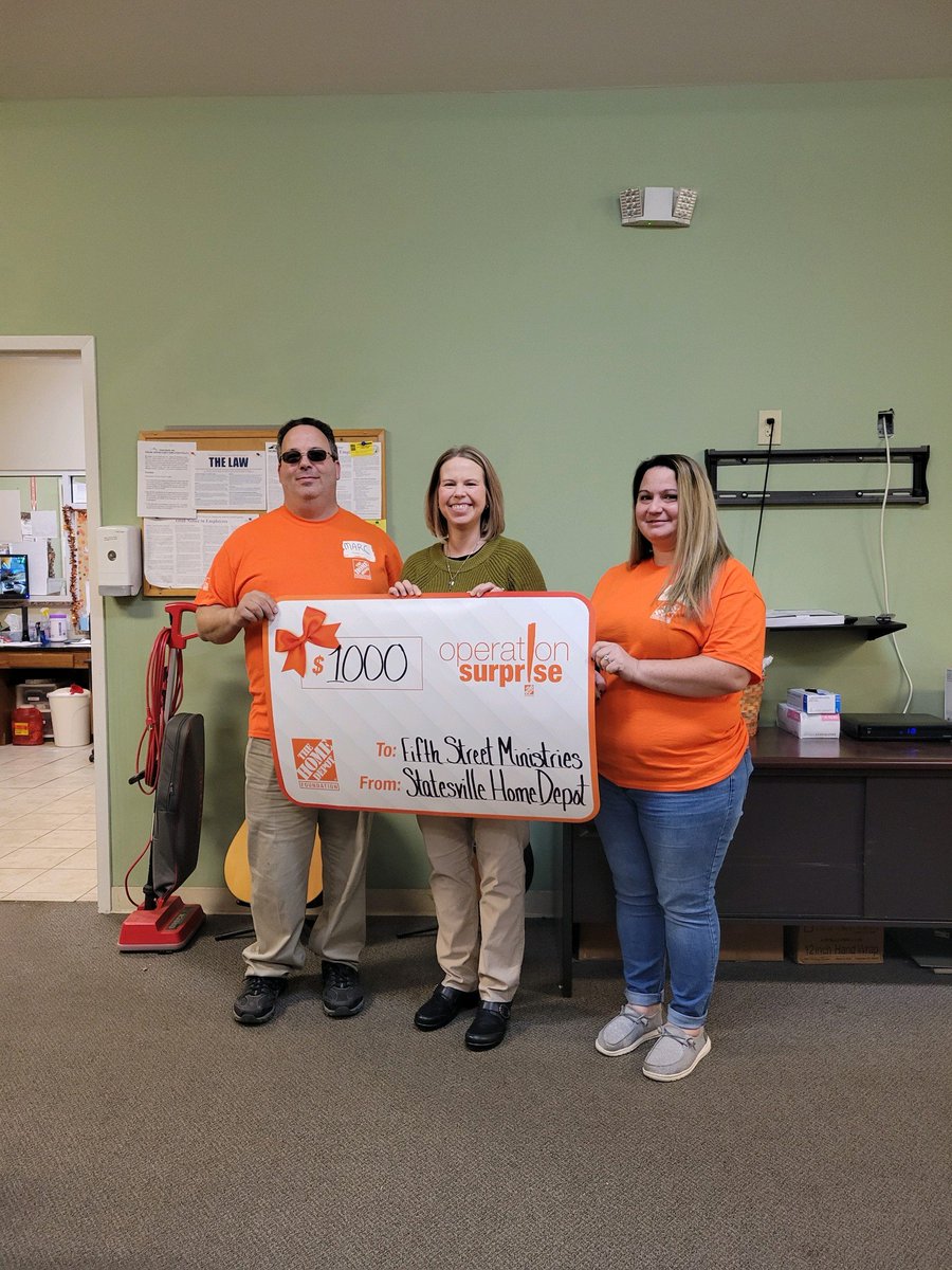 Diana Felicione (@diana_felicione) on Twitter photo Operation Surprise was a success! We were able to help our friends at Fifth Street Ministries provide meals too more than 600 less fortunate people! #operationsurprise #thd3642 #thingstobethankfulfor <a href="/DerekBTHD/">Derek Berrier</a> <a href="/WebbfWebb/">frank webb</a> <a href="/hd3642/">StatesvilleHD3642</a> <a href="/ErinWatsonHDHR/">Erin Watson</a> <a href="/HuntingtonTHD/">April</a> <a href="/SCL13Blue/">Sheila Linden</a> Operation Surprise was a success! We were able to help our friends at Fifth Street Ministries provide meals too more than 600 less fortunate people! #operationsurprise #thd3642 #thingstobethankfulfor <a href="/DerekBTHD/">Derek Berrier</a> <a href="/WebbfWebb/">frank webb</a> <a href="/hd3642/">StatesvilleHD3642</a> <a href="/ErinWatsonHDHR/">Erin Watson</a> <a href="/HuntingtonTHD/">April</a> <a href="/SCL13Blue/">Sheila Linden</a>