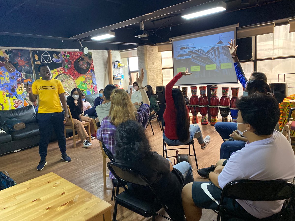 KimberlyW08's tweet photo. Students learned more about refugees and asylum seekers in HK, flexed their rhyming skills in a rap and hip-hop culture workshop, competed in an African trivia contest, and ate delicious Ethiopian food. @OELPAIS @wing_mwing @aishongkong #FG2L2021 #OELP #UNSDs #Beyondtheredbricks https://t.co/yswCO5yAJU