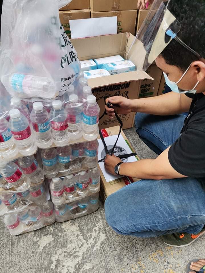 Sa 3yrs nang #KaoRhys May mga charity works ding nagawa. Looking forward sa aming huling Charity next month for Children na may sakit na cancer. 
HAPPY 3YRS ANNIVERSARY KAORHYS 
<a href="/kaori_oinuma/">Kaori Oinuma</a> <a href="/rhys_miguel/">Rhys Miguel</a>