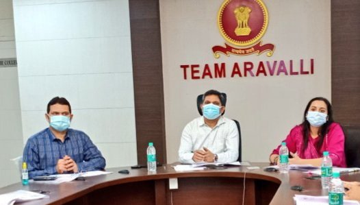 PradipSinhRathd's tweet photo. -Participated with @CollectorArvali sir & @DdoArvalli in VC of @pkumarias sir :
-Thourough sessions on #LargestVaccineDrive #HarGharDastak #NiramayaGujarat & other pro-people initiatives under #GoodGovenance
@CMOGuj @Rushikeshmla @JpShivahare @RemyaMohanIAS @rac_arvalli https://t.co/eP3Keueg1V