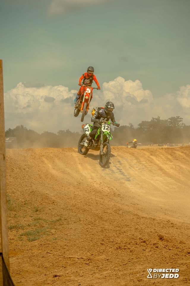 jepoydinrellosa's tweet photo. Round 2 Of Davsons MX Series https://t.co/p6OtQeg7ri