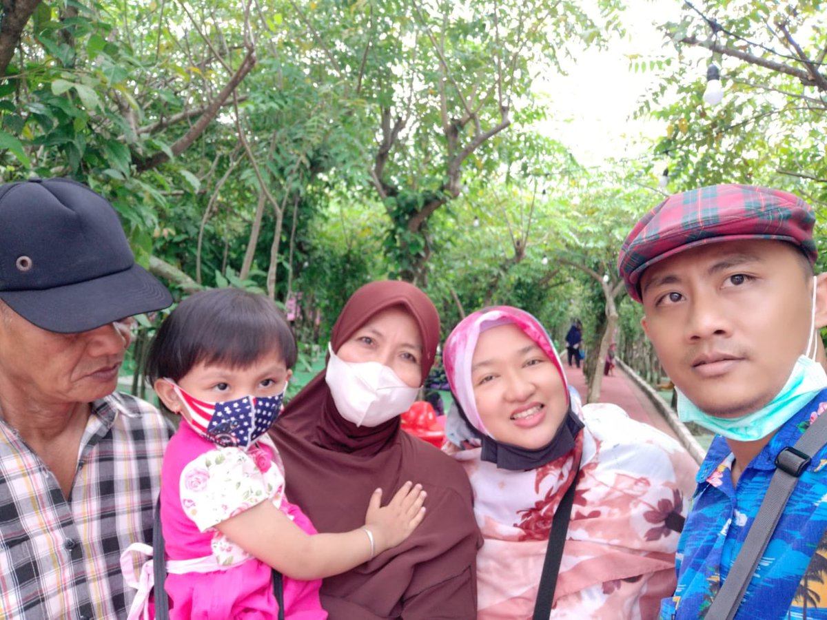 AFni_coy's tweet photo. #refreshing #family #rumahcandy #wates #kediri 💞 https://t.co/rieMunjyb4