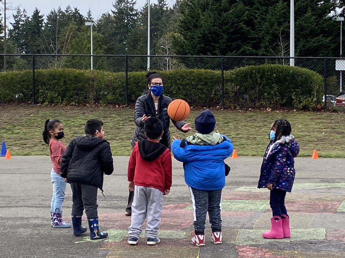 Panther Lake Elementary School tweet media