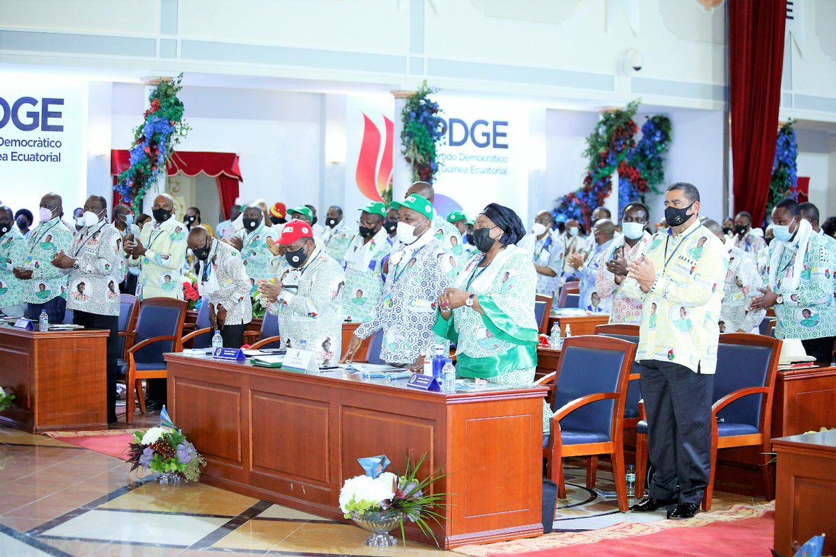 OJA_PDGE tweet media