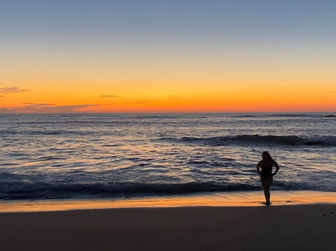 "Take me back to the gorgeous beaches in Costa Rica, no filter needed." Playa Mansita sunsets are something special. #CostaRica 
Photo via: @bucketlistintoreality