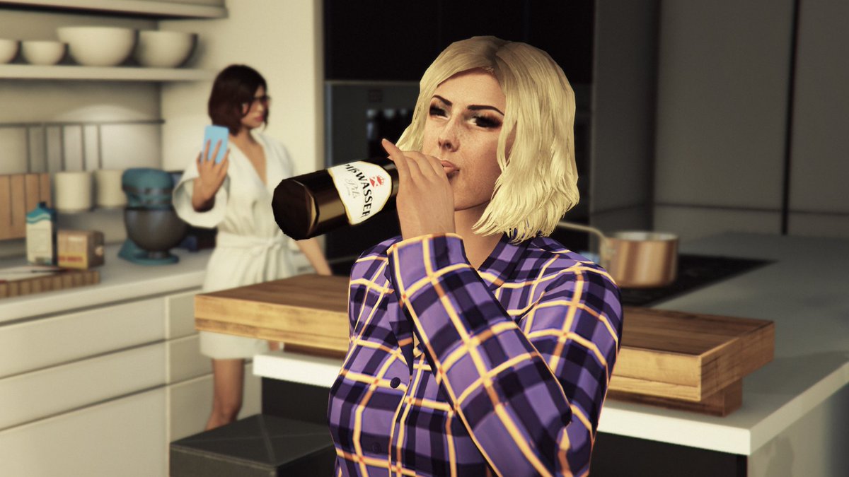 ARTEsnapmatic's tweet photo. Apartment #9

#GTAV | #RockstarGames 
#GTAOnline | #ARTEsnapmatic https://t.co/yxzuKbXYPo