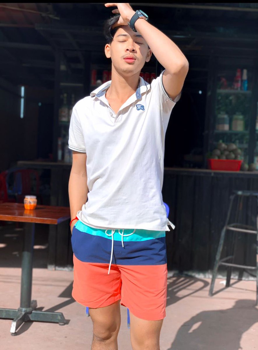 អតគុណអ្នកទាំងអស់គ្នាដែរfollow មក😍
