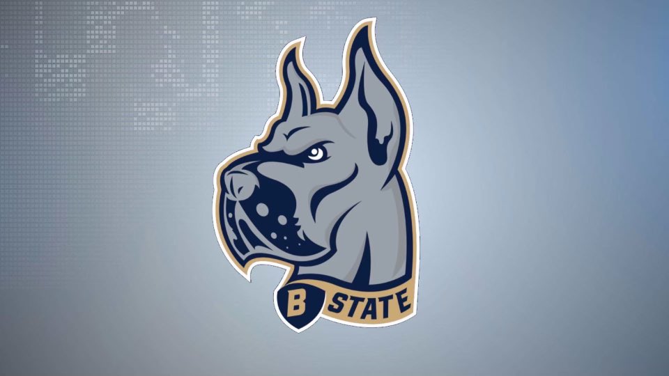 JahleelPorter1's tweet photo. After a great conversation with @CoachAlston5, I am elated to announce that I received my 1st OFFER from @BigBlue_FB!!! Thanks to my Parents, Coaches, and Teachers🙏🏾#RecruitTheWest #GoBigBlue @CoachReedC @kcoach31 @CoachCoax17 https://t.co/XogdcFPyGk