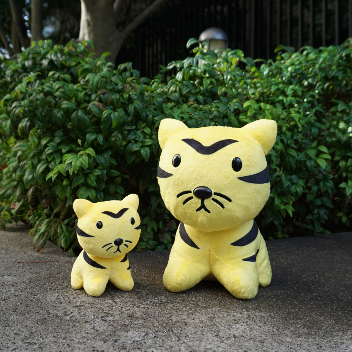 ミッフィースタイル 干支 トラ ぬいぐるみ ○トラぬいぐるみLサイズ・12/11～店頭販売開始のお知らせ