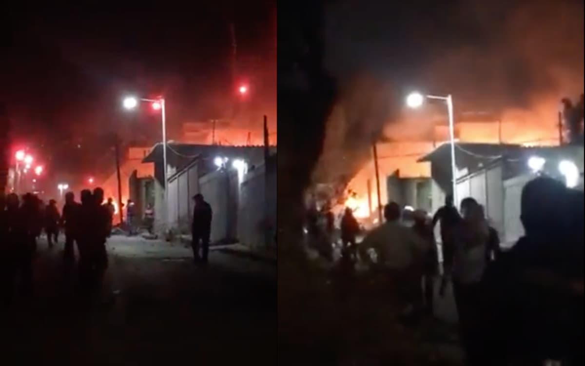 AristeguiOnline's tweet photo. #ÚltimaHora | Se registra nueva explosión por pirotecnia en Tultepec | Videos
https://t.co/VrmkyrThiR https://t.co/93M6lsegRR