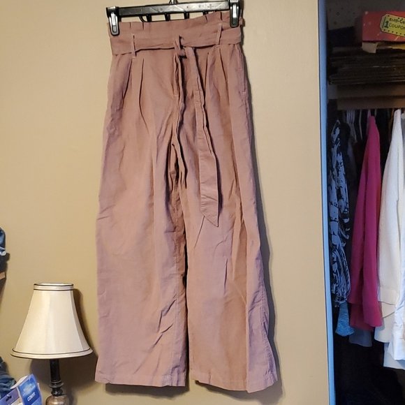 Jocepandasclos1's tweet image. So good I had to share! Check out all the items I&apos;m loving on @Poshmarkapp from @JHTreasures1 @yogiegirlusa @77suzyc #poshmark #fashion #style #shopmycloset #bathbodyworks #americaneagleoutfitters: posh.mk/77MQkF9Dslb