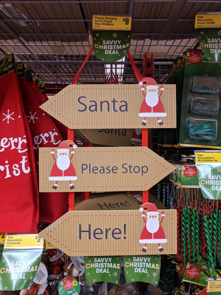 ashleymoreass's tweet photo. Mrs. Claus having the same problem clitoris owners everywhere face from time to time https://t.co/CJ0G5PJZFY