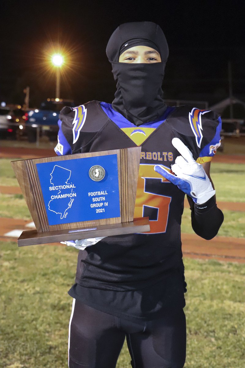 Ti-yon Cephas tweet media