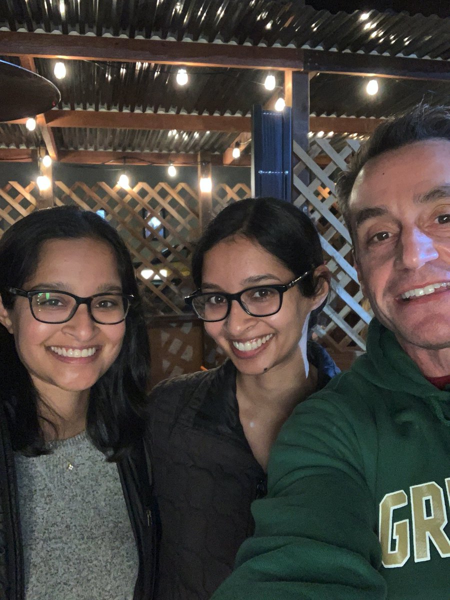 School pride is the reason I wear the green and gold. That, and hoping to connect with alumni the world over. And it works! Loved running into these two ‘09 Greenhill alumnae in San Francisco@who spotted my hornetwear. 
<a href="/alumnigreenhill/">Greenhill Alumni</a>