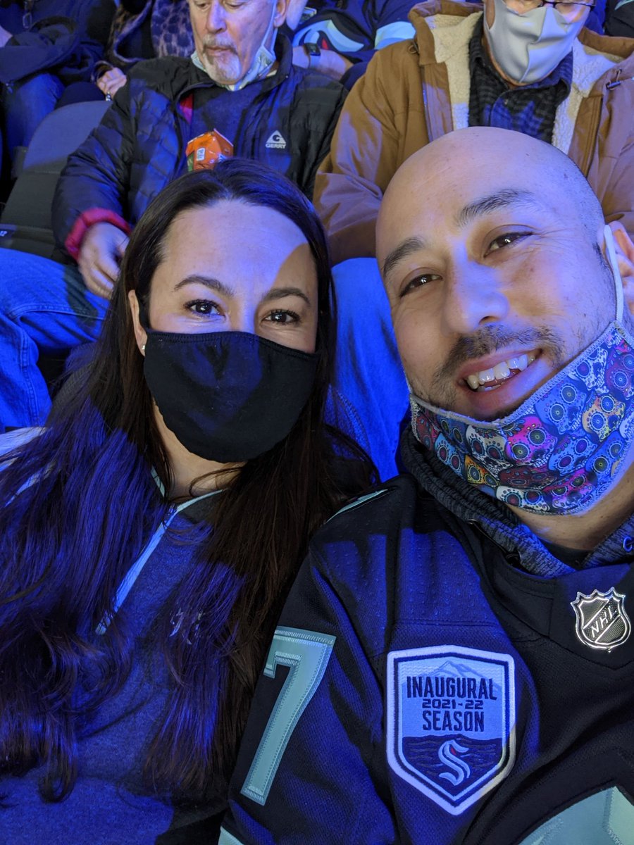 micone78's tweet photo. Wife's first Kraken game!!!  Go Kraken!!!

#Seakraken
#rootsports https://t.co/Hd7Y84XHF5
