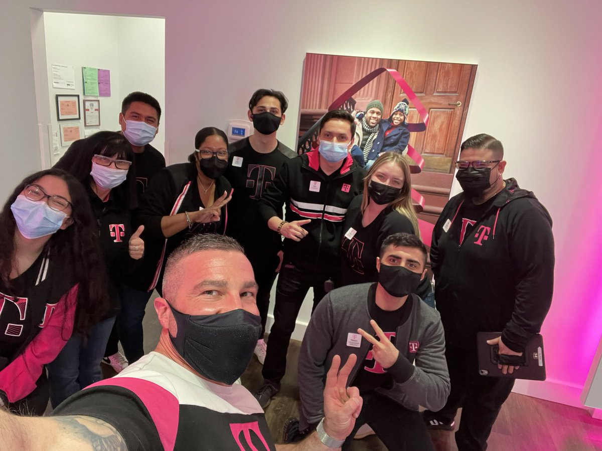 Larry Petrone tweet media