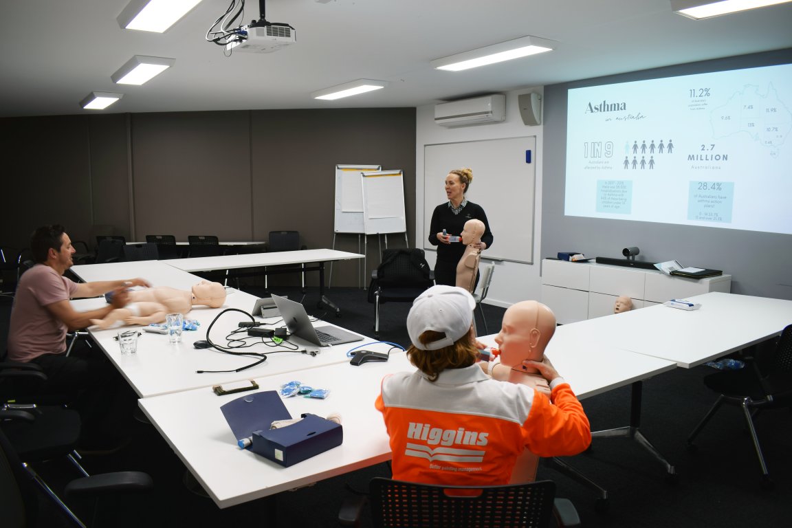 HigginsCoatings's tweet photo. Some members of our Victorian team recently renewed their first aid skills with in-house training. 

With Spring upon us and allergens following in suit, the team focused on asthma prevention. 

#safety #firstaid #training #commercialpainting https://t.co/0eQHxFpGGG