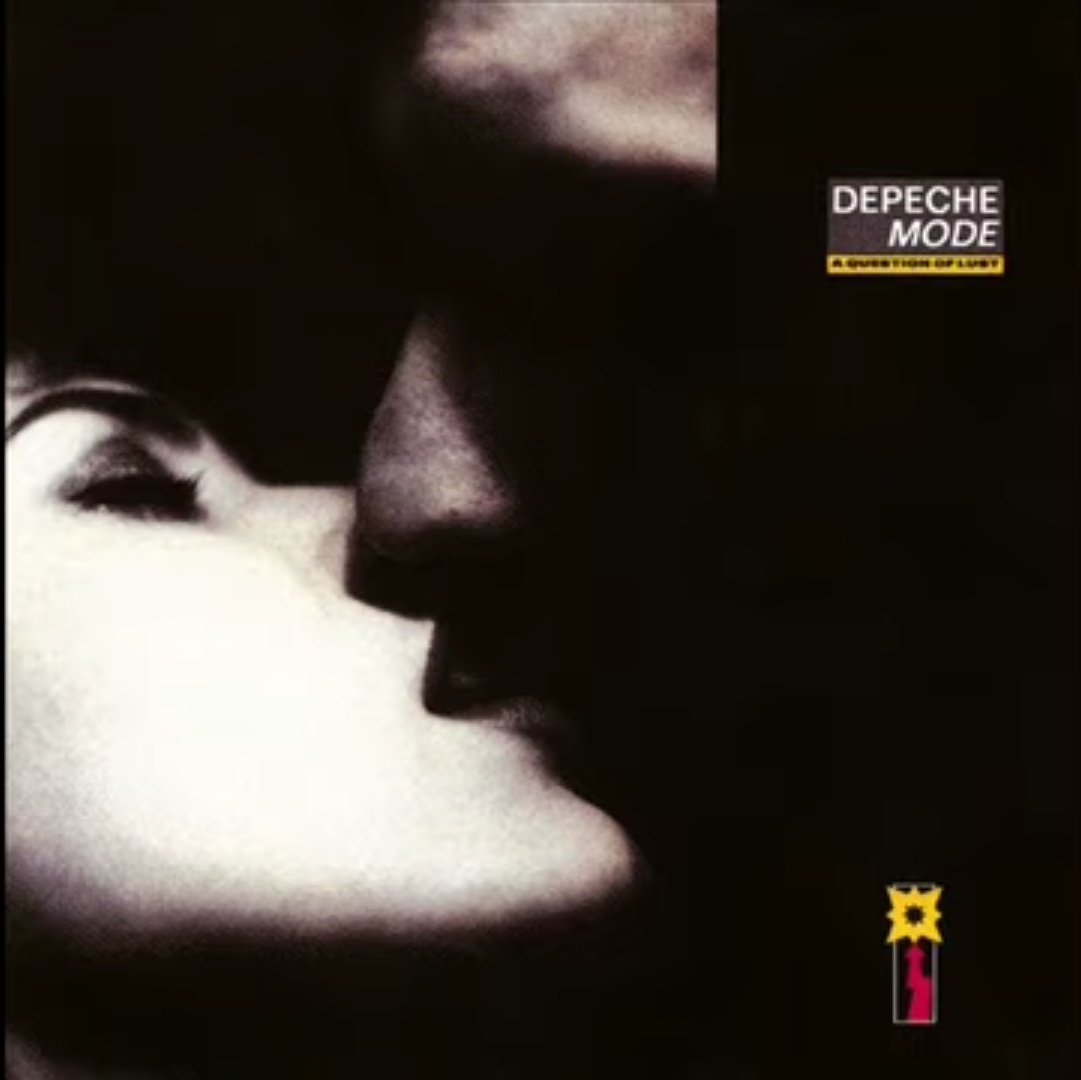 SaunteringTes's tweet photo. Just finished the first 2 eps of Hawkeye. They went hard! I love it so much. AND at the end of ep 2 one of my favorite #DepecheMode instrumentals (Christmas Island) https://t.co/PBTSvvDvYF