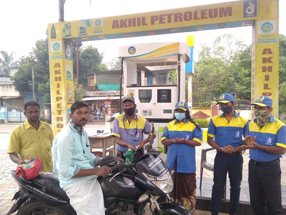 BpcRetailTvl's tweet photo. Congratulations to all the lucky customers who won Rs 200/- free fuel during #Happy Hours Campaign in the districts of Tirunelveli Retail Territory @BPCLimited @BPCLRetail @8singhi https://t.co/hvMdsZEIgf