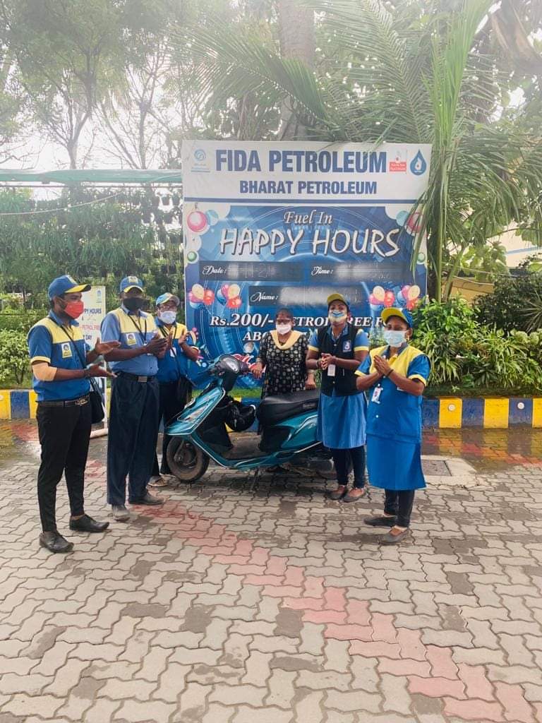 BpcRetailTvl's tweet photo. Congratulations to all the lucky customers who won Rs 200/- free fuel during #Happy Hours Campaign in the districts of Tirunelveli Retail Territory @BPCLimited @BPCLRetail @8singhi https://t.co/PzShP1fc6s