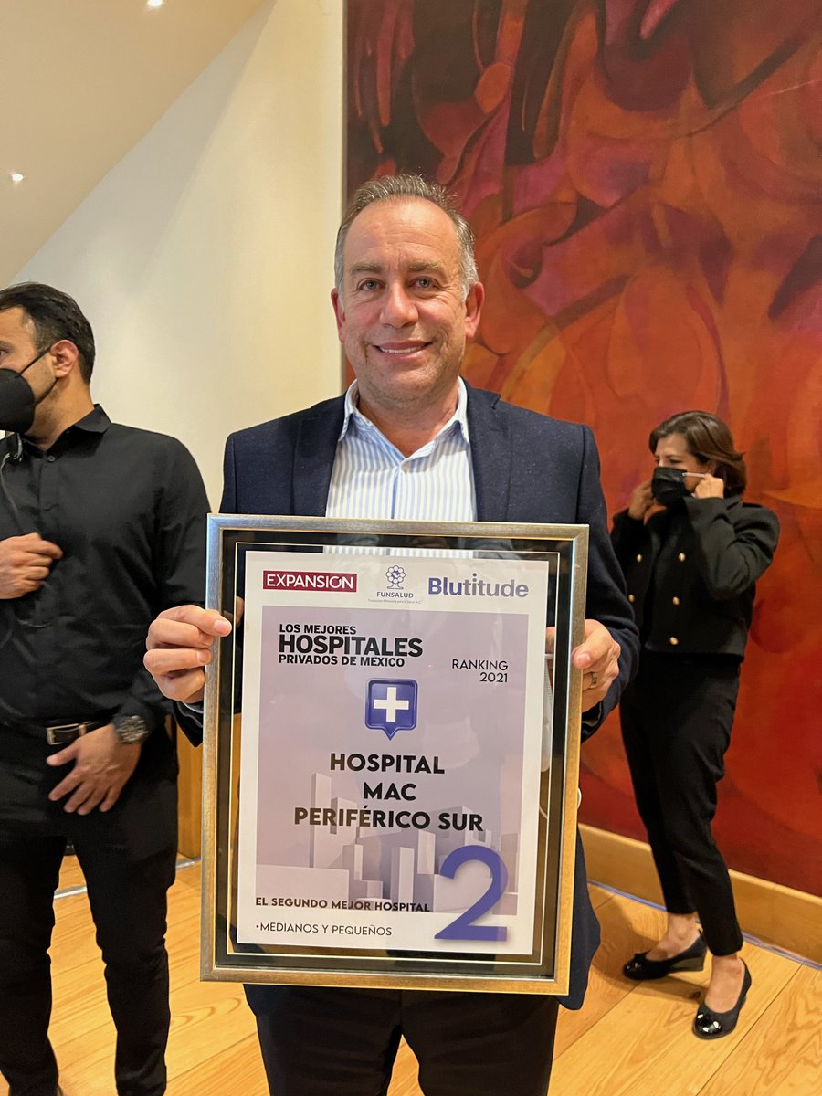 Muy orgulloso les comparto que nuestro @HospitalesMAC Periferico Sur ganó el segundo lugar en el ranking de Mejores Hospitales de México. Nuestros demás hospitales también fueron muy bien rankeados. Agradezco a la Familia MAC, a nuestros grandes médicos, a nuestros pacientes,