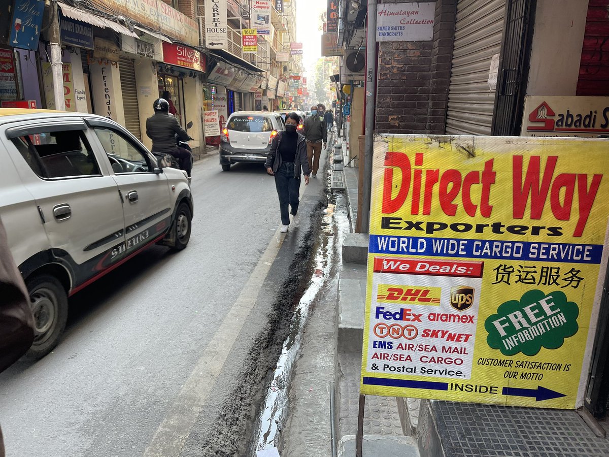 DIRECTWAY's tweet photo. Christmas calling #Christmas2021 are you worried about gift shopping and delivery abroad!!! Remember us for #handicraft #product #doortodoor #tracking #singingbowl #feltproduct #wood #product #madeinnepal #directway #cargofromnepal #export #dhl #fedex #ups #DPD #toll https://t.co/Ks86hdQ3ba