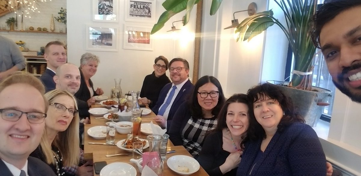 NurseStephanieL's tweet photo. Happy Friendsgiving to all of my amazing colleagues. https://t.co/zFplo9PDU3