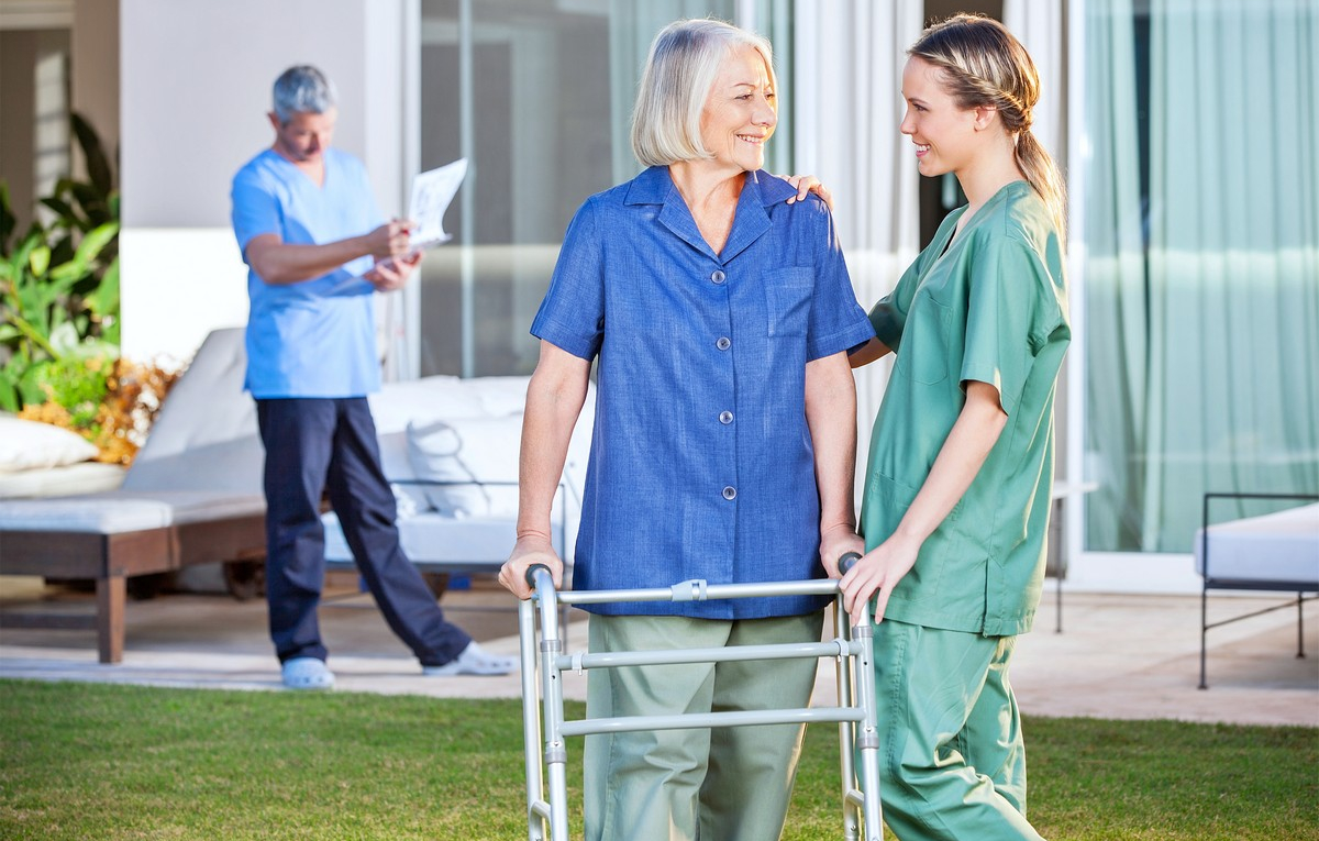 Dependable Staff

Our highly trained & competent staff members are dedicated in providing assistance and experts in delivering home care services in the comfort of your home. We ensure round-the-clock supervision to help you achieve optimum health & wellness.

#DependableStaff https://t.co/gmn1Vk8DjT