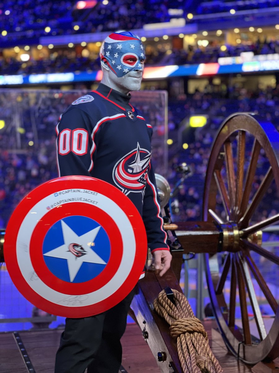 captain_jacket's tweet photo. CBJ wins make me smile!! Let’s go Jackets!!!! #cbj #bluejackets #nationwidearena #columbusbluejackets @BlueJacketsNHL @NHL  @NationwideArena https://t.co/zw22n7VOHn