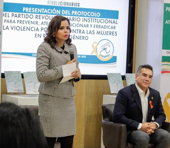 MonseArcosV's tweet photo. Somos el único partido político que tiene un Protocolo para Prevenir, Atender, Sancionar y Erradicar la Violencia Política contra las Mujeres en Razón de Género. Por qué sin Mujeres no hay @PRI_Nacional. https://t.co/UV4FXMQvqY